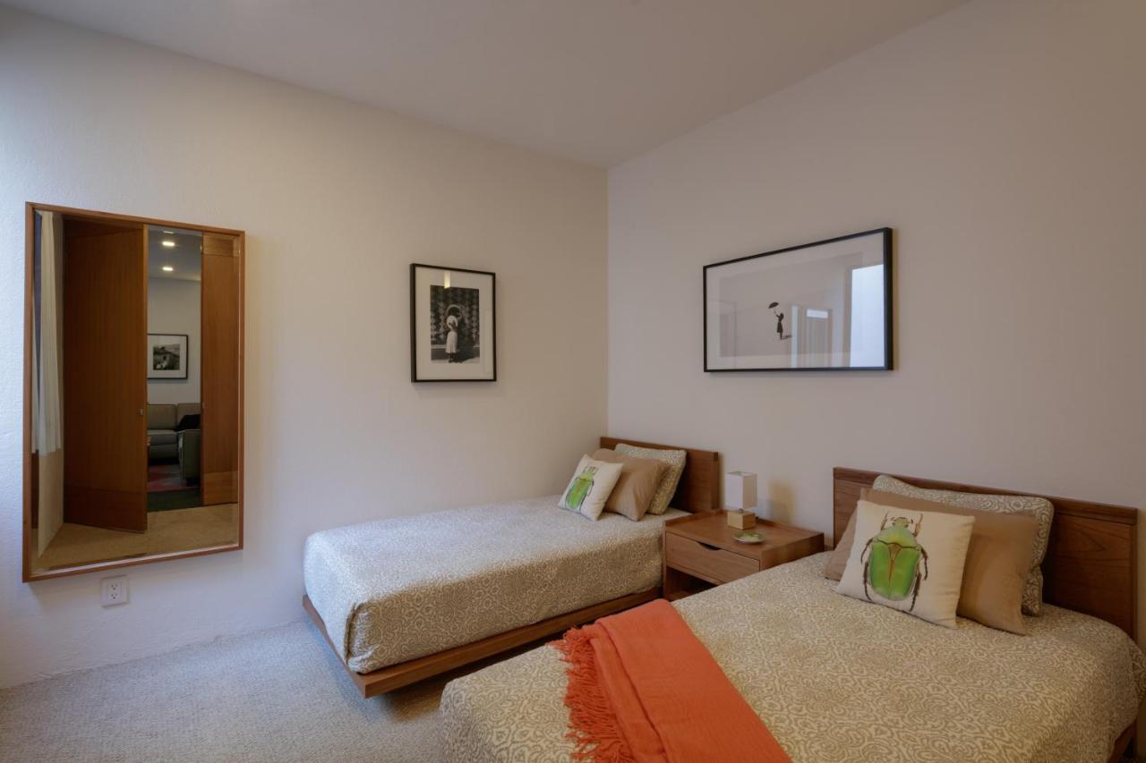 Suites Everness Guadalajara Esterno foto